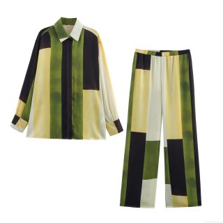 Women's Satin Pajama Set Geometric Print Long Sleeve Button Down Shirt And Wide Leg Pants 2 Piece Casual Loungewear Suit Women's Satin Pajama Set Geometric Print Long Sleeve Button Down Shirt And Wide Leg Pants 2 Piece Casual Loungewear Suit