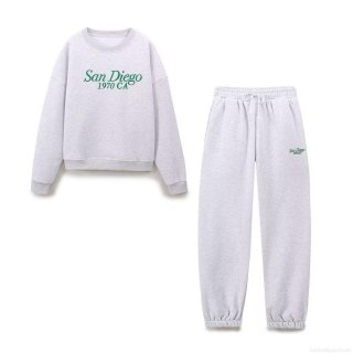 Women's Casual Heather Grey Fleece Lined Two Piece Set San Diego Letter Print Sweatshirt And Drawstring Sweatpants Pullover Jogger Suit Women's Casual Heather Grey Fleece Lined Two Piece Set San Diego Letter Print Sweatshirt And Drawstring Sweatpants Pullover Jogger Suit