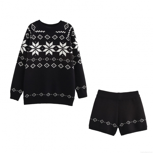 Women's Nordic Snowflake Geometric Knitted Sweater and Shorts Set Two Piece Casual Round Neck Long Sleeve Jacquard Winter Warm Lounge Wear Outfit Women's Nordic Snowflake Geometric Knitted Sweater and Shorts Set Two Piece Casual Round Neck Long Sleeve Jacquard Winter Warm Lounge Wear Outfit