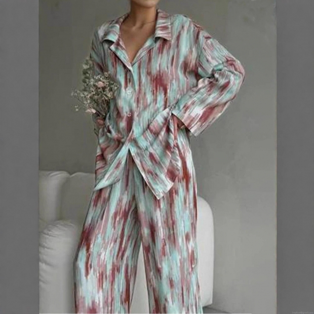 Women's Casual Lounge Set Polyester Abstract Floral Print Long Sleeve Button Down Shirt and Wide Leg Pants Relaxed Fit 2 Piece Tracksuit Pajama Set Autumn Fashion Women's Casual Lounge Set Polyester Abstract Floral Print Long Sleeve Button Down Shirt and Wide Leg Pants Relaxed Fit 2 Piece Tracksuit Pajama Set Autumn Fashion