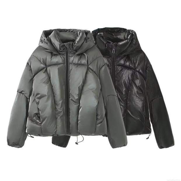Women's Metallic Glossy Puffer Jacket Hooded Winter Padded Coat Warm Windproof Streetwear Short Quilted Bread Jacket For Ladies Women's Metallic Glossy Puffer Jacket Hooded Winter Padded Coat Warm Windproof Streetwear Short Quilted Bread Jacket For Ladies