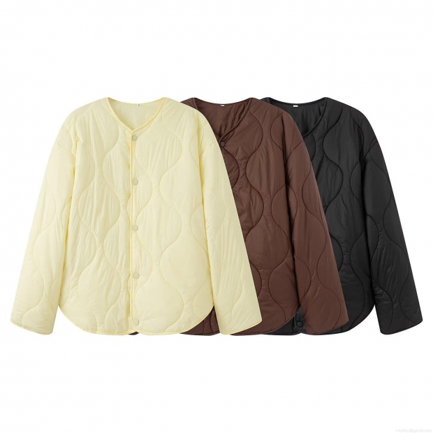 Women's Lightweight Quilted Padded Jacket 100% Polyester Wave Stitching Crew Neck Long Sleeve Coat Fall Winter Casual Vintage Warm Button Top Women's Lightweight Quilted Padded Jacket 100% Polyester Wave Stitching Crew Neck Long Sleeve Coat Fall Winter Casual Vintage Warm Button Top