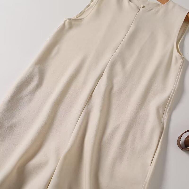 Women Sleeveless Linen Blend Loose Short Jumpsuit Minimalist Casual Romper With Pockets For Summer Daily Office Wear