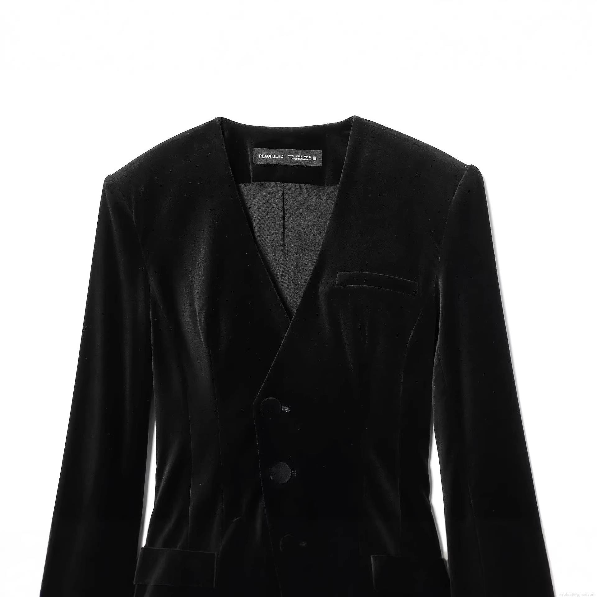 Women Velvet Blazer Jumpsuit V Neck Long Sleeve Slim Fit Short Romper Elegant Solid Color Button Down Autumn Winter One Piece Outfit