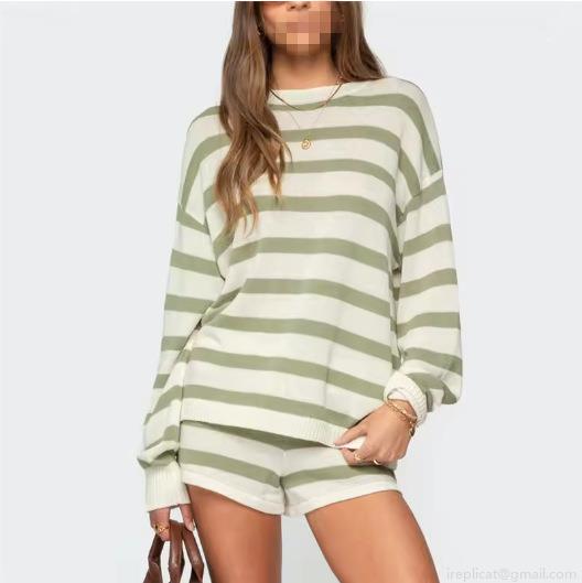 Women's Striped Knit Two-Piece Set Crew Neck Long Sleeve Sweater And Drawstring Shorts Casual Color Block Lounge Outfits Vacation Knitwear Set