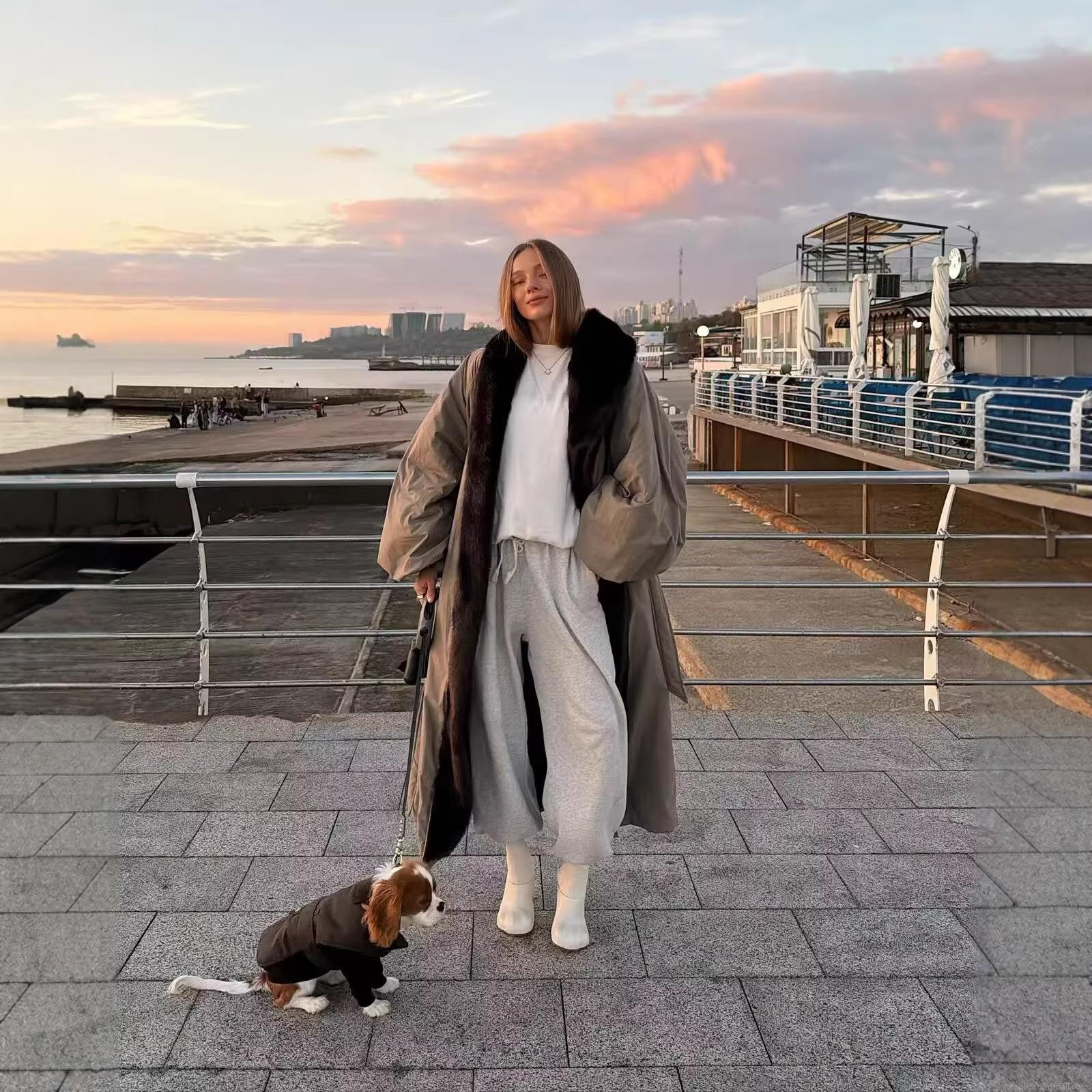 Women's Long Parka Jacket With Faux Fur Collar Polyester Padded Winter Coat For Daily Outdoor Casual Fashion Warm Loose Fit Outerwear