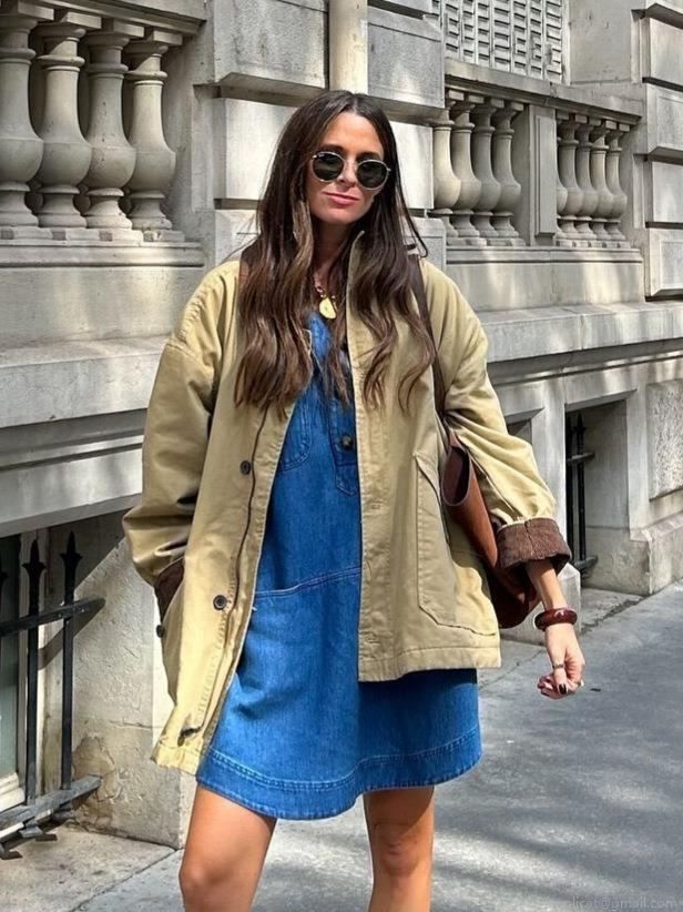 Women's Fashion Corduroy Patchwork Lapel Padded Jacket Workwear Style Multi-Pocket Button Down Loose Warm Coat Outerwear for Autumn Winter