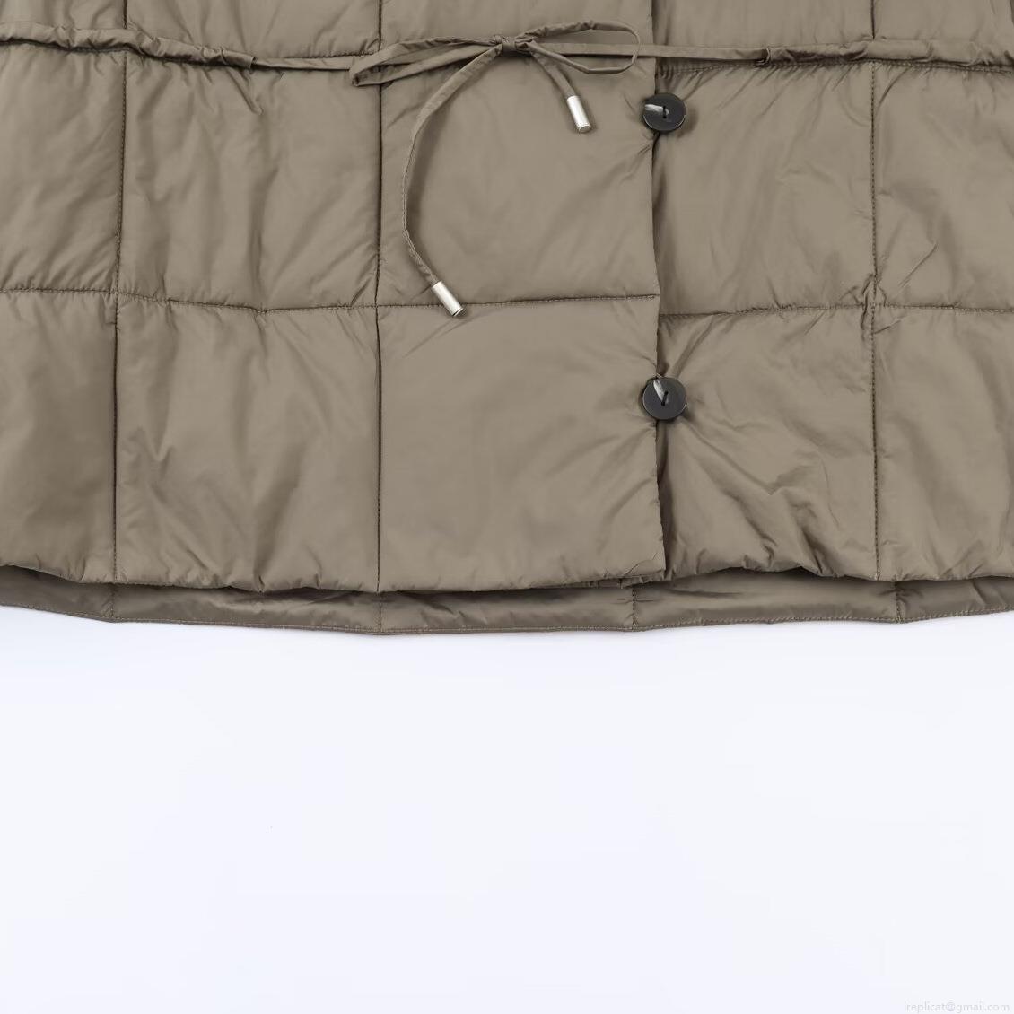Women's Casual Quilted Padded Jacket High Stand Collar Warm Winter Cotton Coat With Adjustable Belt Drawstring Waist Short Loose Fit Outerwear