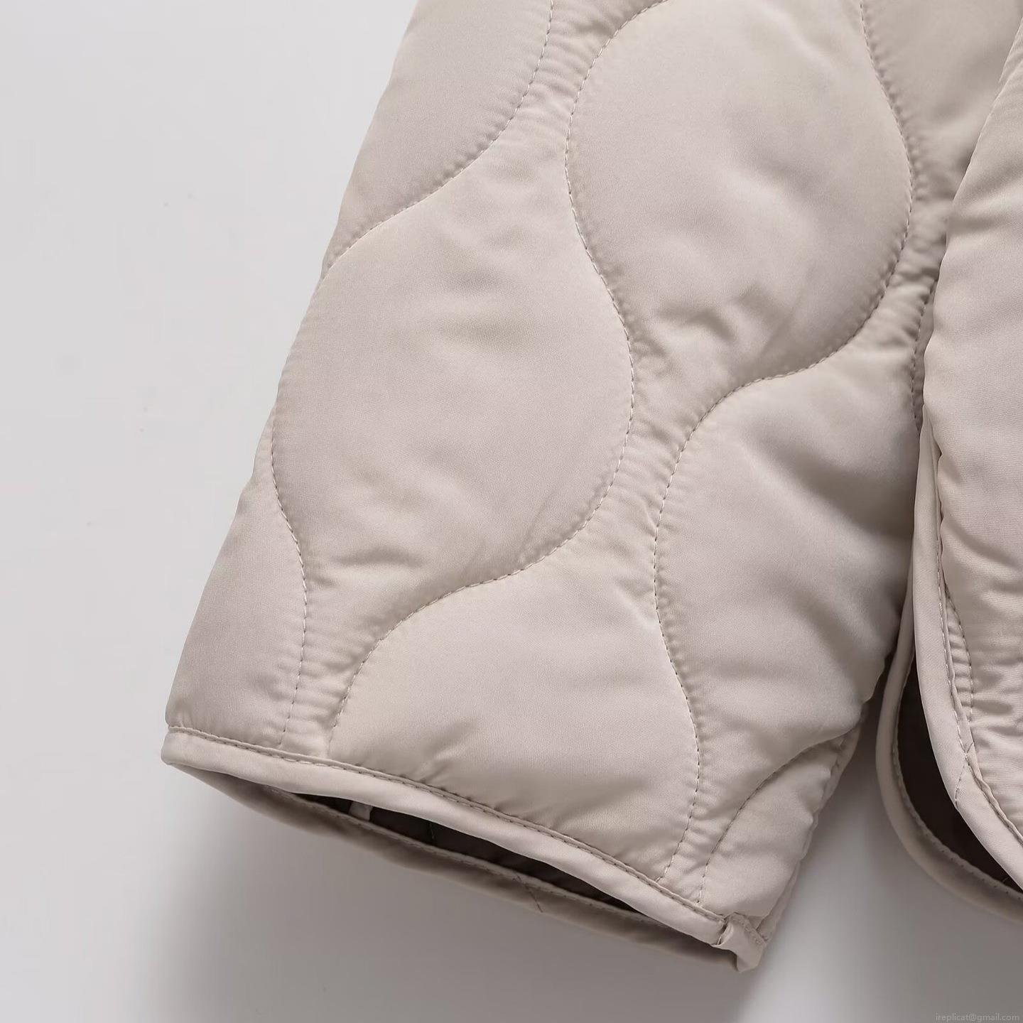 Women's Casual Lightweight Wavy Quilted Jacket Zip Up Padded Coat With Pockets Solid Color Polyester Outerwear For Women Simple Winter Style