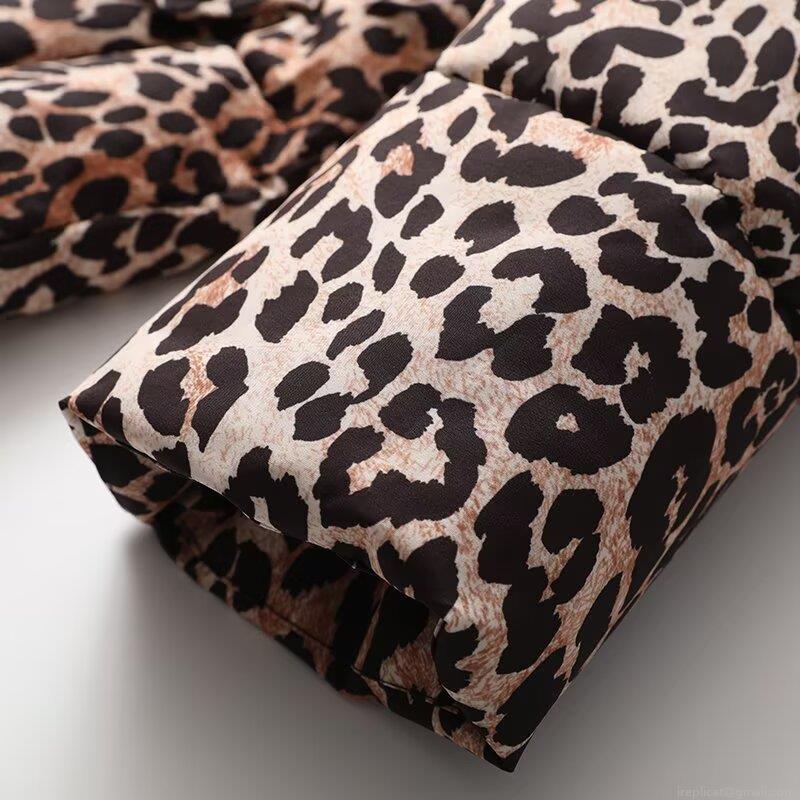 Women's Leopard Print Hooded Padded Coat Long Oversized Winter Warm Jacket With Zipper Closure Casual Fashion Outerwear For Ladies