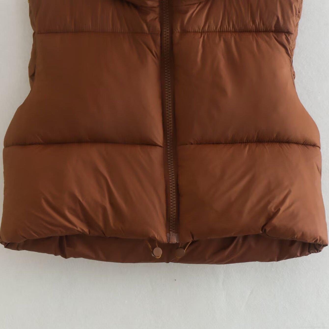 Women's Casual Cropped Puffer Vest Stand Collar Quilted Sleeveless Jacket With Zipper Pockets Drawcord Hem Solid Color Warm Winter Vest