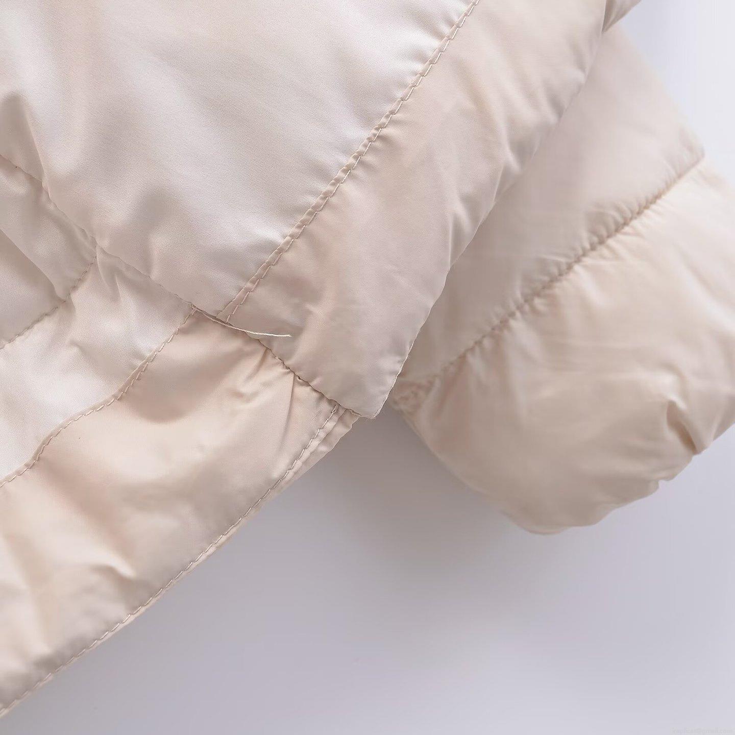 Women's Fashion Casual Quilted Hooded Padded Jacket Short Solid Color Winter Warm Cotton Outerwear For Women Daily Wear Lightweight Windproof Coat