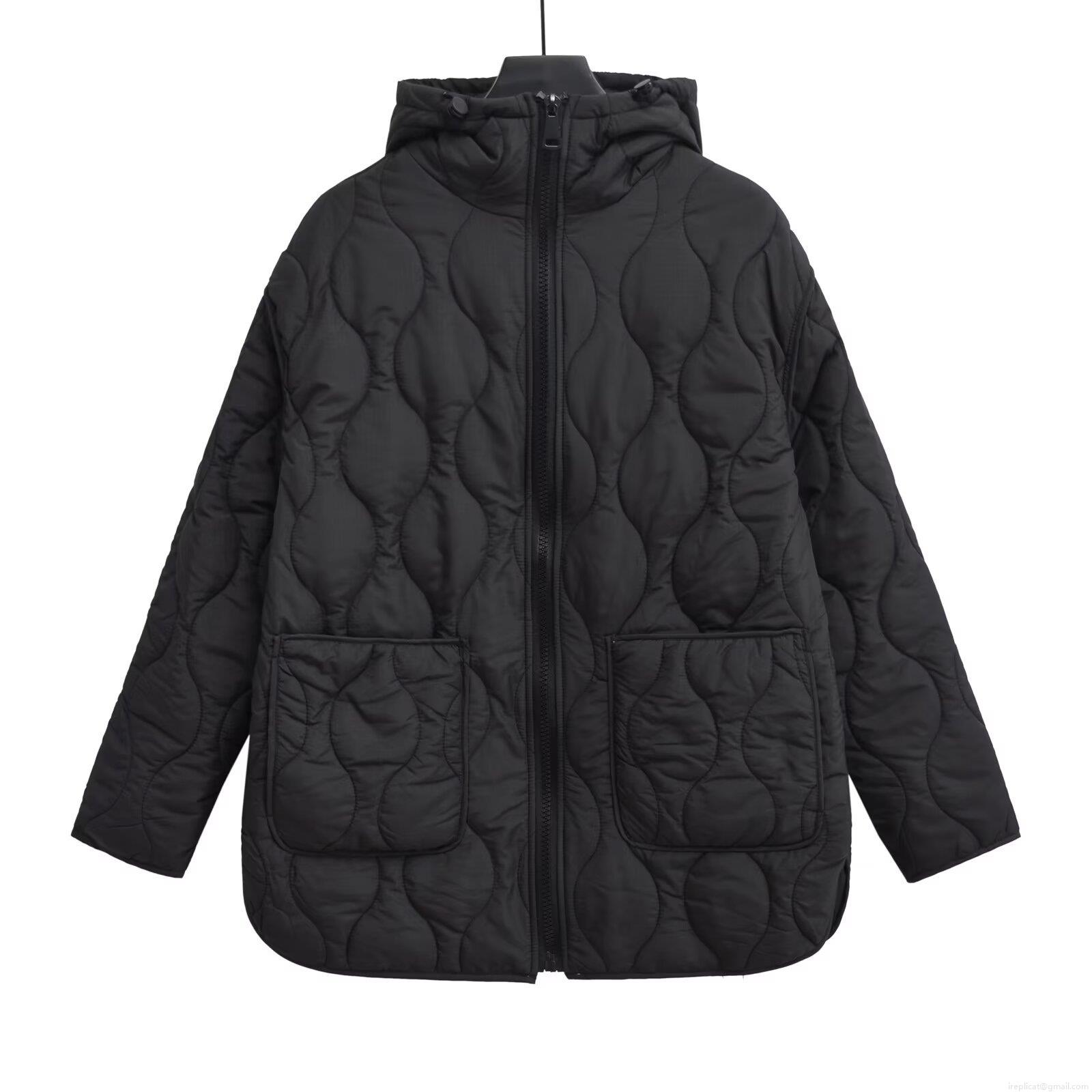 Women Quilted Hooded Jacket Casual Long Sleeve Wave Quilted Puffer Coat With Large Pockets Solid Color Lightweight Outerwear For Autumn Winter